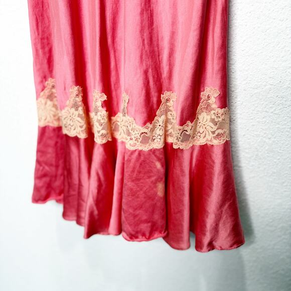 Victoria’s Secret Silk Y2K Vintage Lace Slip Dress Babydoll - Picture 4 of 11